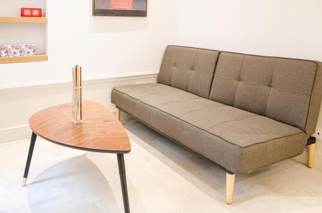Valverde Apartment マドリード エクステリア 写真