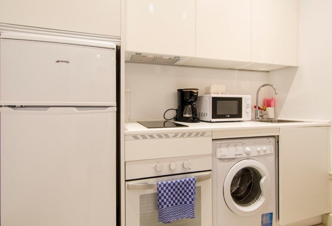 Valverde Apartment マドリード エクステリア 写真