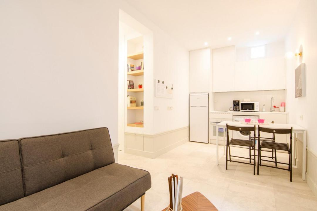 Valverde Apartment マドリード エクステリア 写真