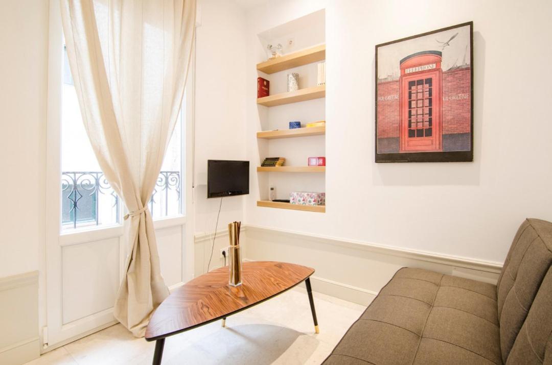 Valverde Apartment マドリード エクステリア 写真
